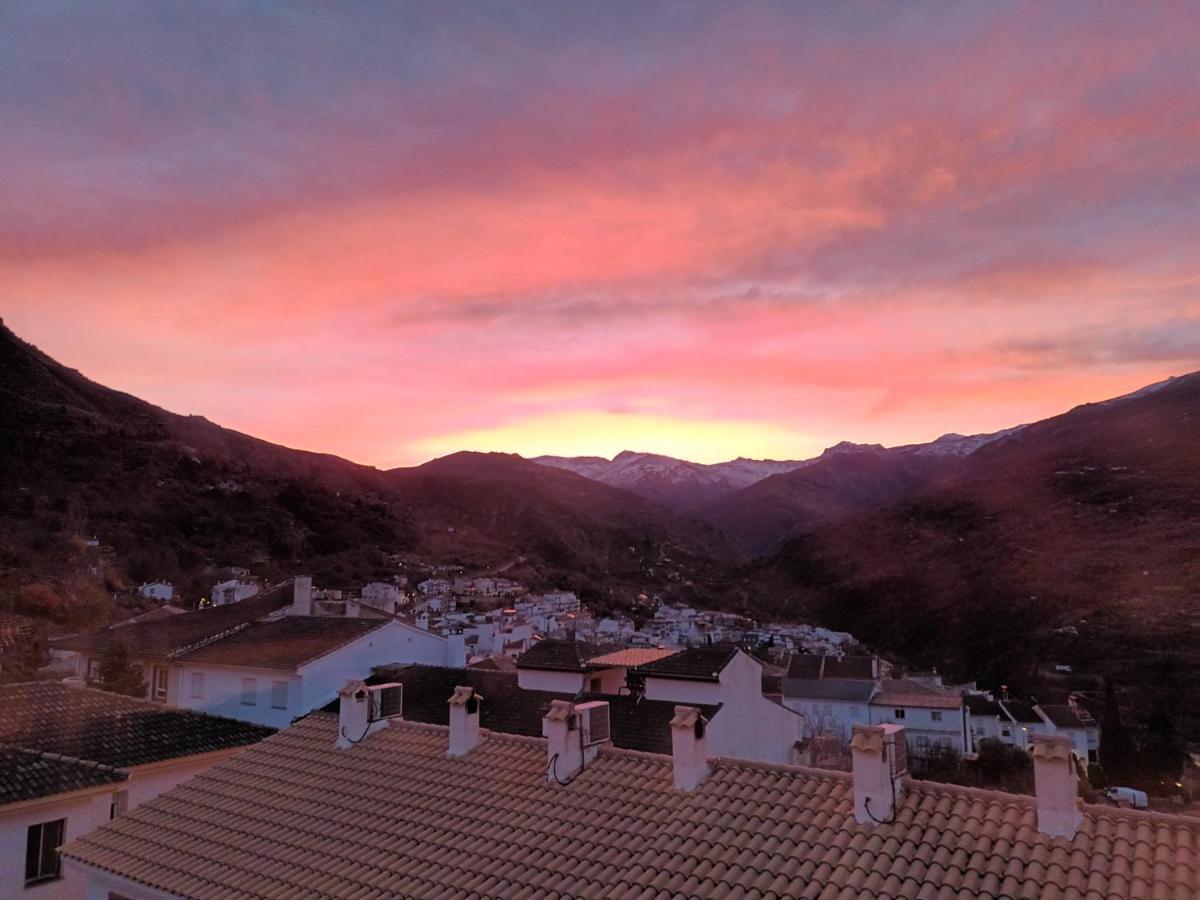 Apartamento El Pilar เกวคาร์-เซียร์รา ภายนอก รูปภาพ
