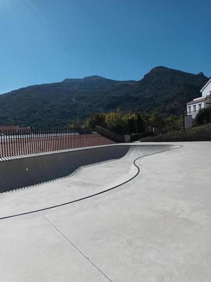 Apartamento El Pilar เกวคาร์-เซียร์รา ภายนอก รูปภาพ